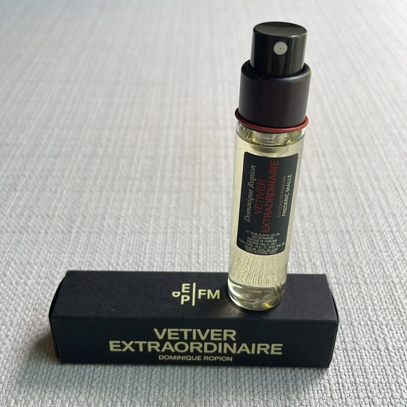 Frederic Malle VETIVER EXTRAORDINAIRE by Dominique Ropion 10ml travel - Picture 7 of 9